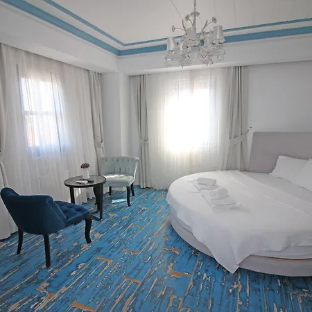 ゲストハウス Sardunya