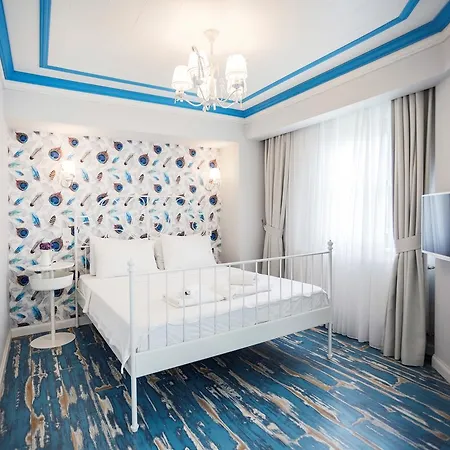 Sardunya ゲストハウス 2*