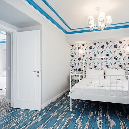 ゲストハウス Sardunya 2*